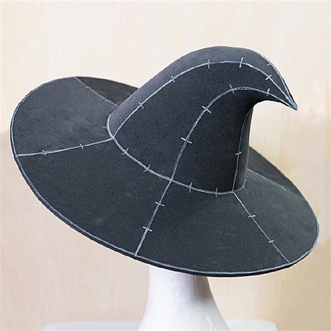 Cosplay witch hat template and guide
